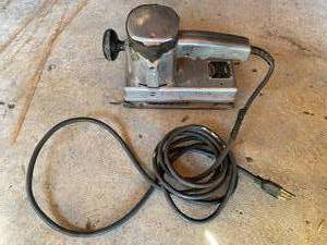 lot 178 image: Craftsman Dual Motion Sander