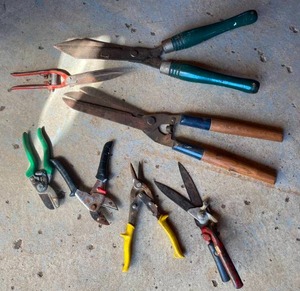 lot 180 image: Hedge Clippers and Shears