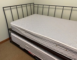 Black Metal Twin Trundle Bed