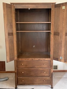Wonderful Wooden Cabinet with 3 Drawers