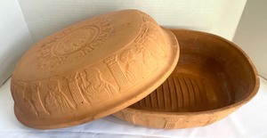 Romertopf Terracotta Cooking Vessel with Recipe Book
