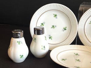 Austrian Augarten Weinlaub Streuer Salt and and Pepper shakers and Sauce Plates