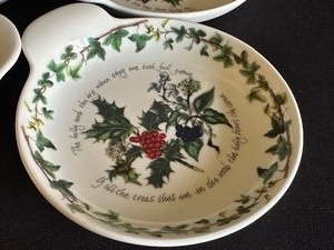 Set of Four Portmeirion The Holly and The Ivy Small Dishes