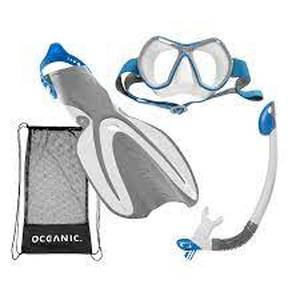 lot 44 image: Oceanic Adult Snorkeling Set