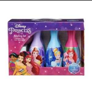 lot 63 image: Princess Bowling Set, Favorite Disney Characters on 6 pins with Ball