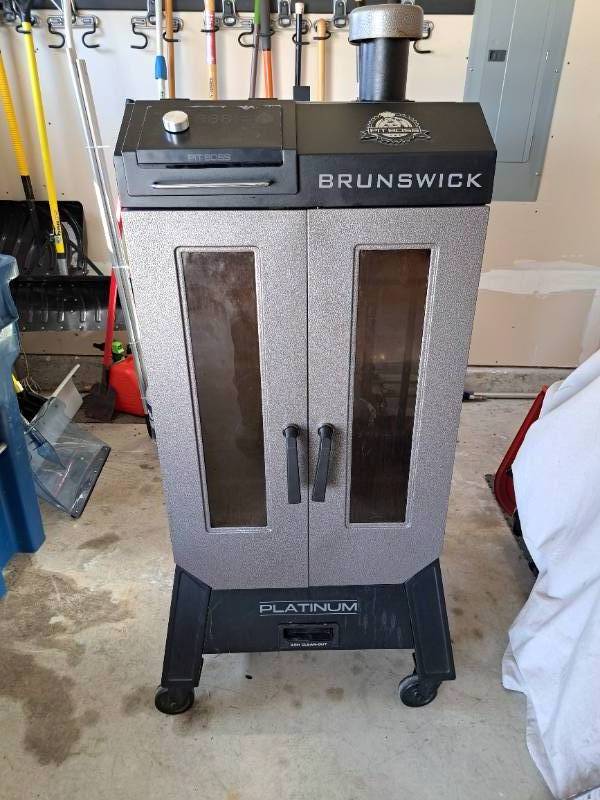 Masterbuilt 340G Bluetooth Electric Smoker 