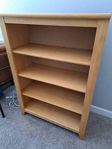 lot 533 image: 46 4-shelf Wooden Bookcase