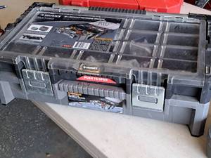 lot 559 image: Husky 22-12 Tool Box Organizer with Hardware