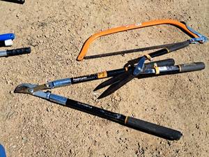 lot 616 image: Lot of (3) Lawn Tools - Fiskers Bypass Loppers, Hedge Trimmer, Bow Saw