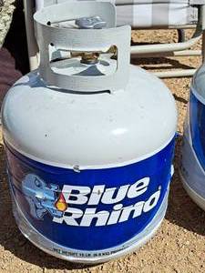 lot 634 image: Blue Rhino 15# LP Tank (empty)