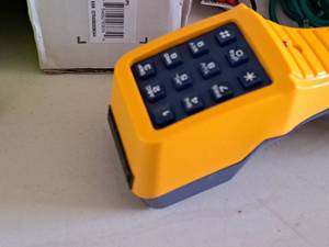 lot 707 image: Fluke Networks TS19 Portable Test Telephone