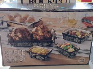 lot 727 image: 6-piece Black Floral Oven-To-Table Serve Set (in original box)