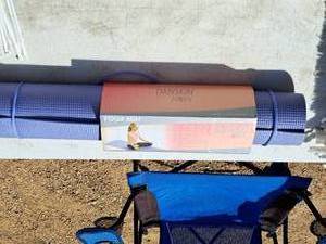 lot 666 image: Danskin Now Yoga Mat 68x24 (New )