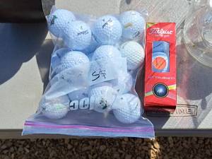 lot 689 image: Lot of (20) Assorted Golf Balls