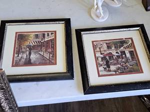 lot 769 image: Lot of (2) Decorative Framed Pictures