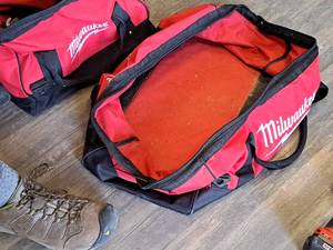 lot 552A image: Lot of (2) Milwaukee Tool Bags
