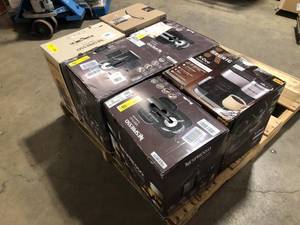lot 33 image: Pallet of Assorted Coffee Makers  Customer Returns See Pictures