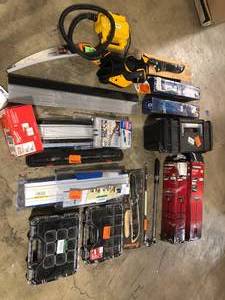 lot 42 image: Lot of Mixed Hardware  Customer Returns See Pictures