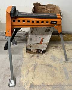 lot 45 image: Rigid Portable Work Station