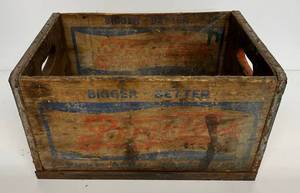 lot 78 image: Vintage Pepsi Cola Wooden Crate