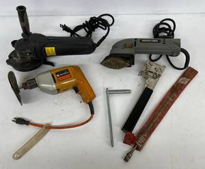 lot 140 image: Group Of Misc. Electric Tools Including Makita And More