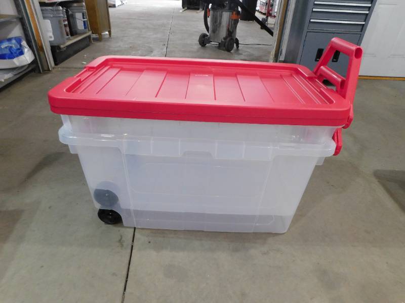 160 Qt. Wheeled Storage Box