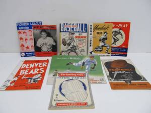 lot 58 image: Group of Old 1940s-50s Baseball & Football Books