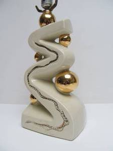 lot 143 image: Mid Century 1950s era Howard Kron Ceramic Zig-Zag Table Lamp