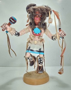 lot 205 image: Excellent Large Handmade Signed Native American Kachina Doll - Brown Buffalo Dancer