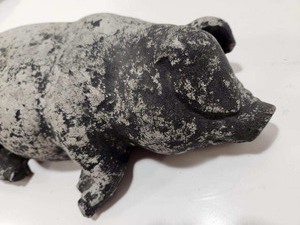 lot 228 image: Great Looking Old Vintage Cement Sleeping Pig Doorstop