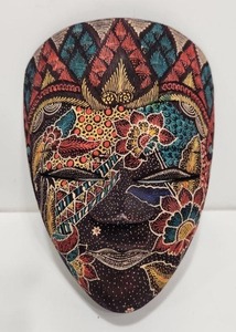 lot 230 image: Beautiful Hand Painted Carved Batik Wood Mask
