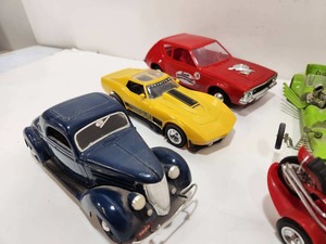 lot 247 image: Great Looking Lot of Vintage 1970s Completed Models