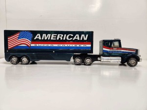 lot 284 image: Large Vintage 80s NYLINT Semi Truck