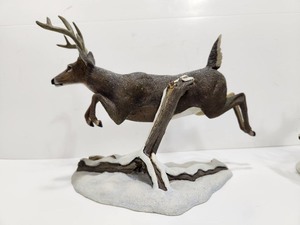 lot 282 image: Lot of 3 Large Danbury Mint Whitetail Deer Figurine Statues - Winter Scenes