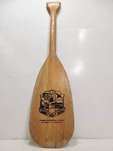 lot 342 image: Vintage Small Sized Wooden Canoe Paddle