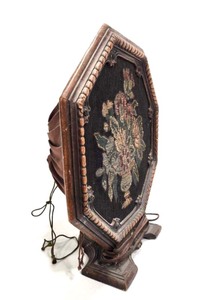 lot 384 image: Great Looking Antique RCA Loudspeaker No. 103