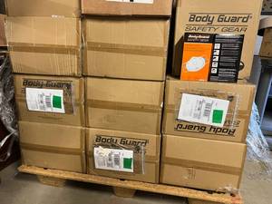 MSRP $1800 18 Cases60 Masks per Case N95 NIOSH Approved Chemical &amp Dust Particulate Respirators With Exhalation Valves&nbsp Expiration 1022