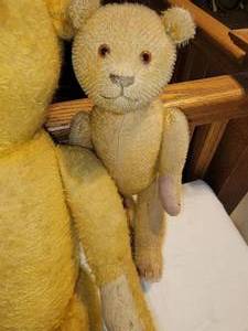 lot 95 image: Antique Mohair Teddy Bear Collection  lot of 7
