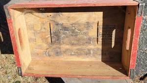 lot 55 image: Vintage Wooden Coca Cola Red Wing Crate  double stamped