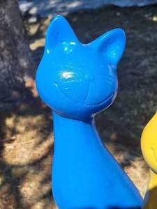 lot 290 image: Delightful MCM Cat Sculpture - Pair
