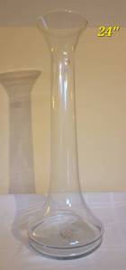 lot 232 image: Towering Blenko Floor Vase