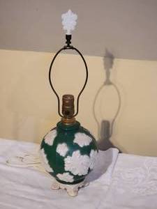 lot 25D image: Aladin Alacite Green Cameo Lamp