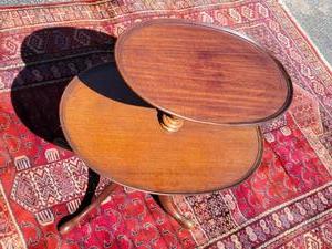 lot 75C image: Vintage Tuscan Tiered Parlor Table
