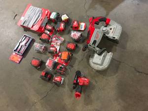 Mix lot of Milwaukee Hand Tools Customer returns Review all pictures