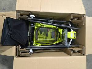 RYOBI  ONE 18V 13 in. Cordless Battery Walk Behind Push Lawn Mower (Tool Only)Customer returns Review all pictures