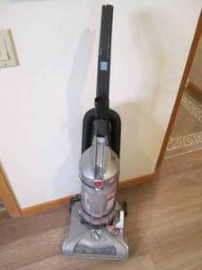 lot 309 image: Hoover Windtunnel rewind T-Series v...