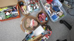 lot 35 image: office supplies