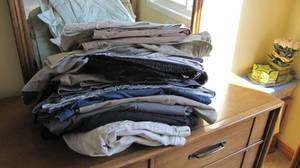lot 64 image: Mens Shorts size 38 waist