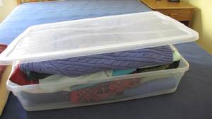 lot 71 image: Womens clothing size Large