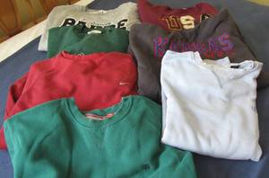 lot 73 image: Mens LXL Sweatshirts